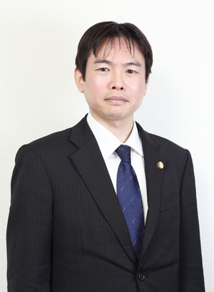 弁護士　丸野匡史